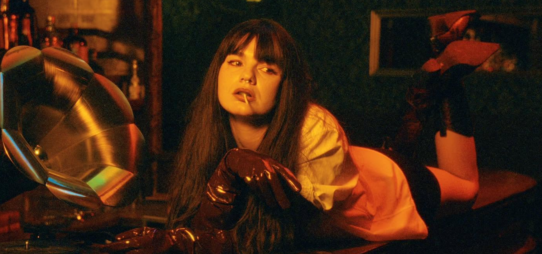 Dit is ‘Trauma Show’, nieuwe single ESSYLA